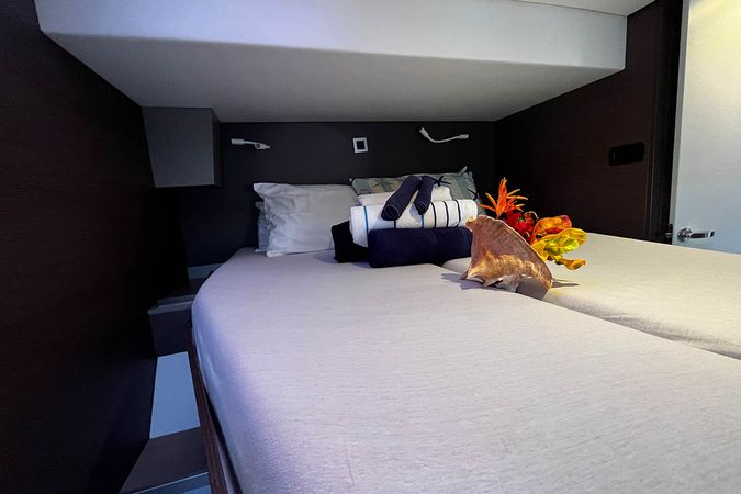 Bali 4.8 | Happy Day