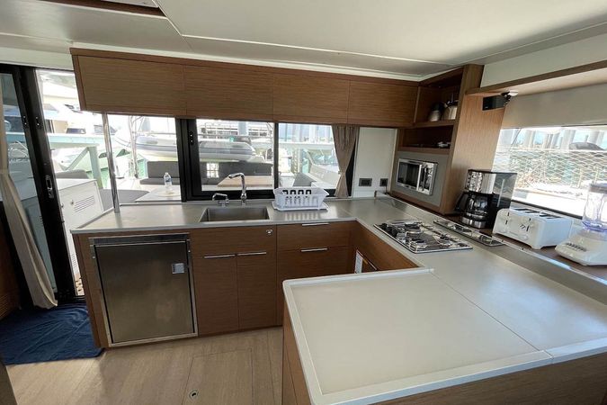 Lagoon 46 | Chips All In