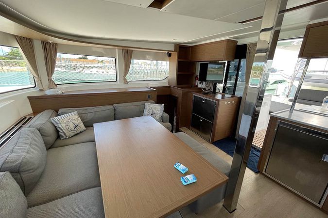 Lagoon 46 | Chips All In