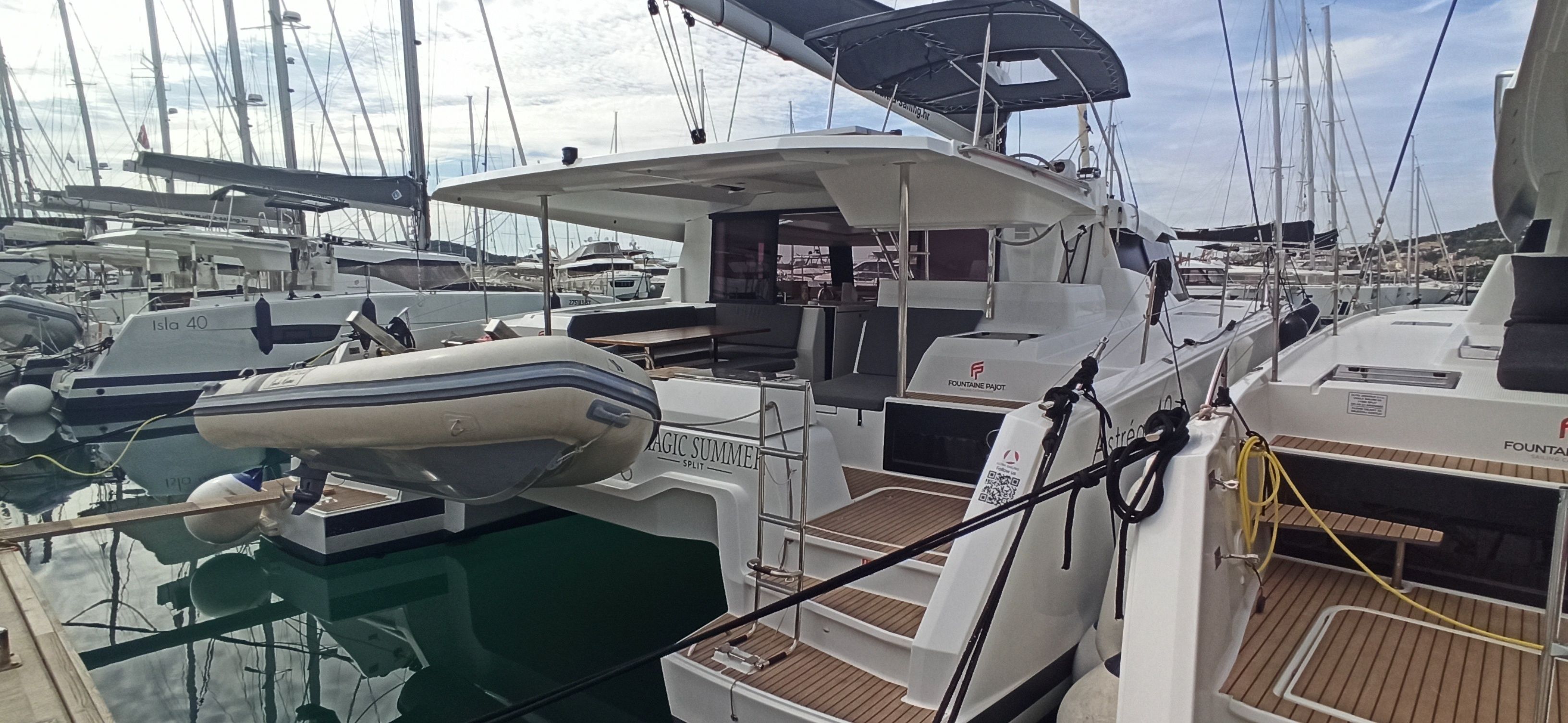 Fountaine Pajot Astrea 42 | Magic Summer