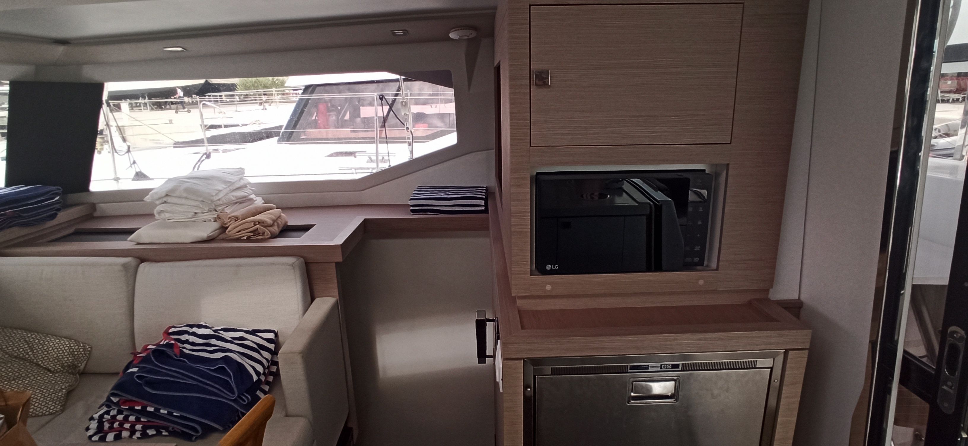Fountaine Pajot Astrea 42 | Magic Summer