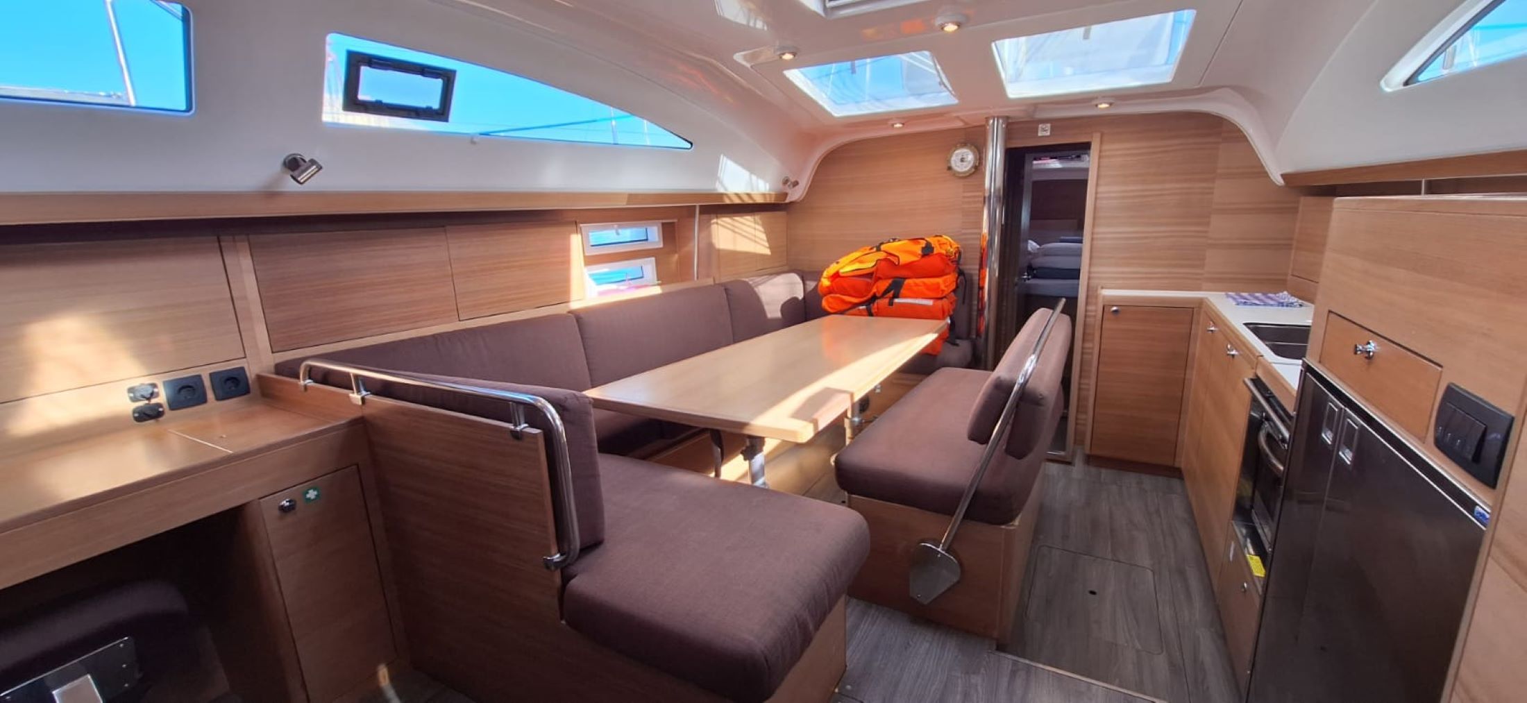 Elan 45.1 Impression | Flamingo