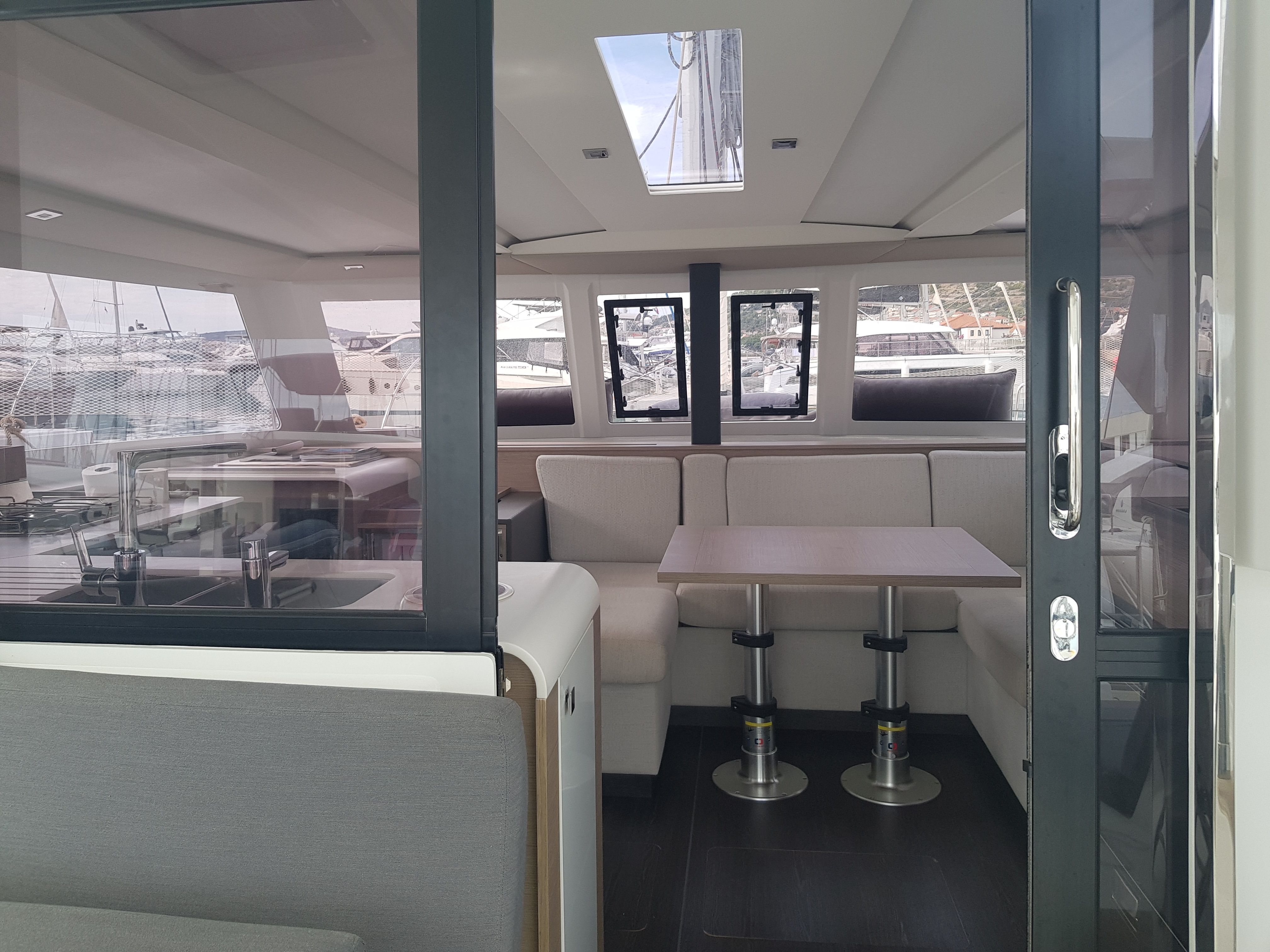 Fountaine Pajot Isla 40 | Sailor Venus