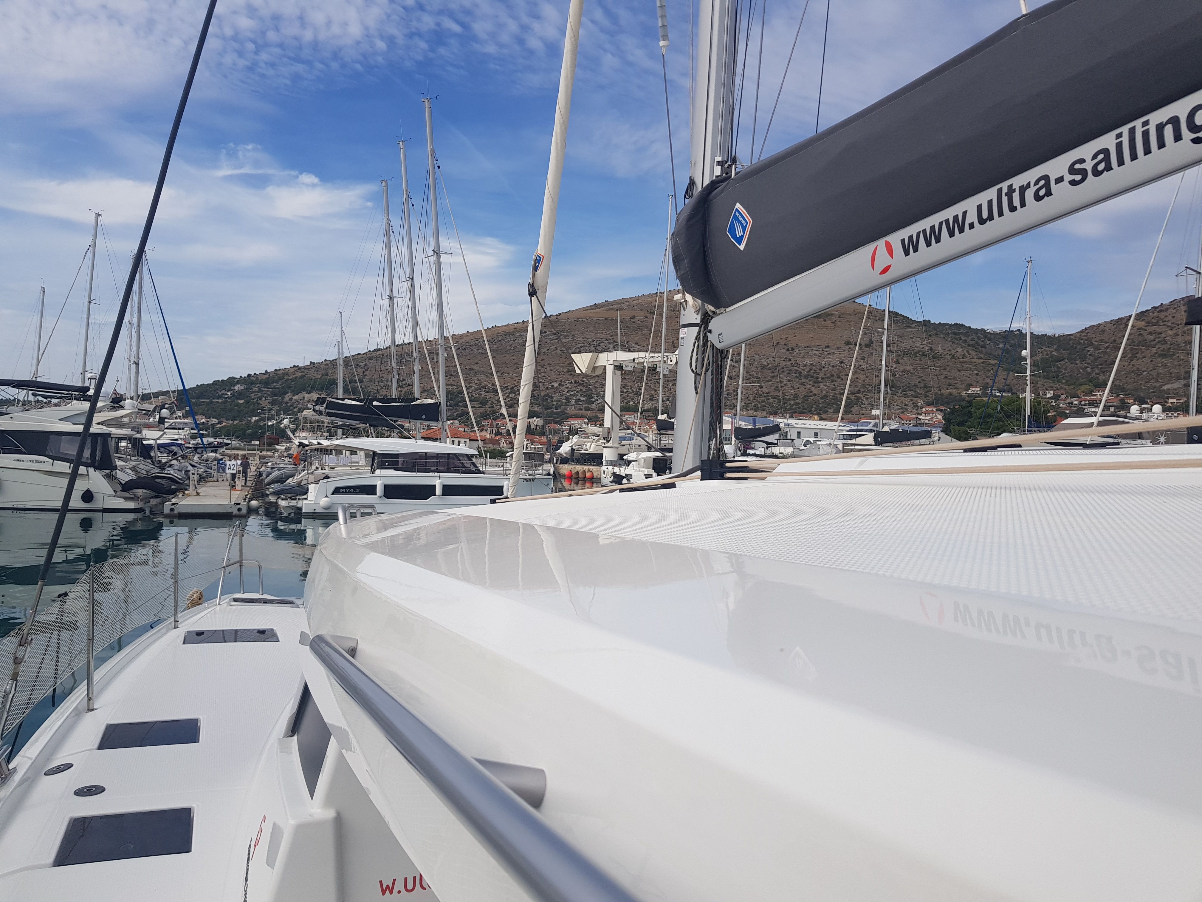 Fountaine Pajot Isla 40 | Sailor Venus