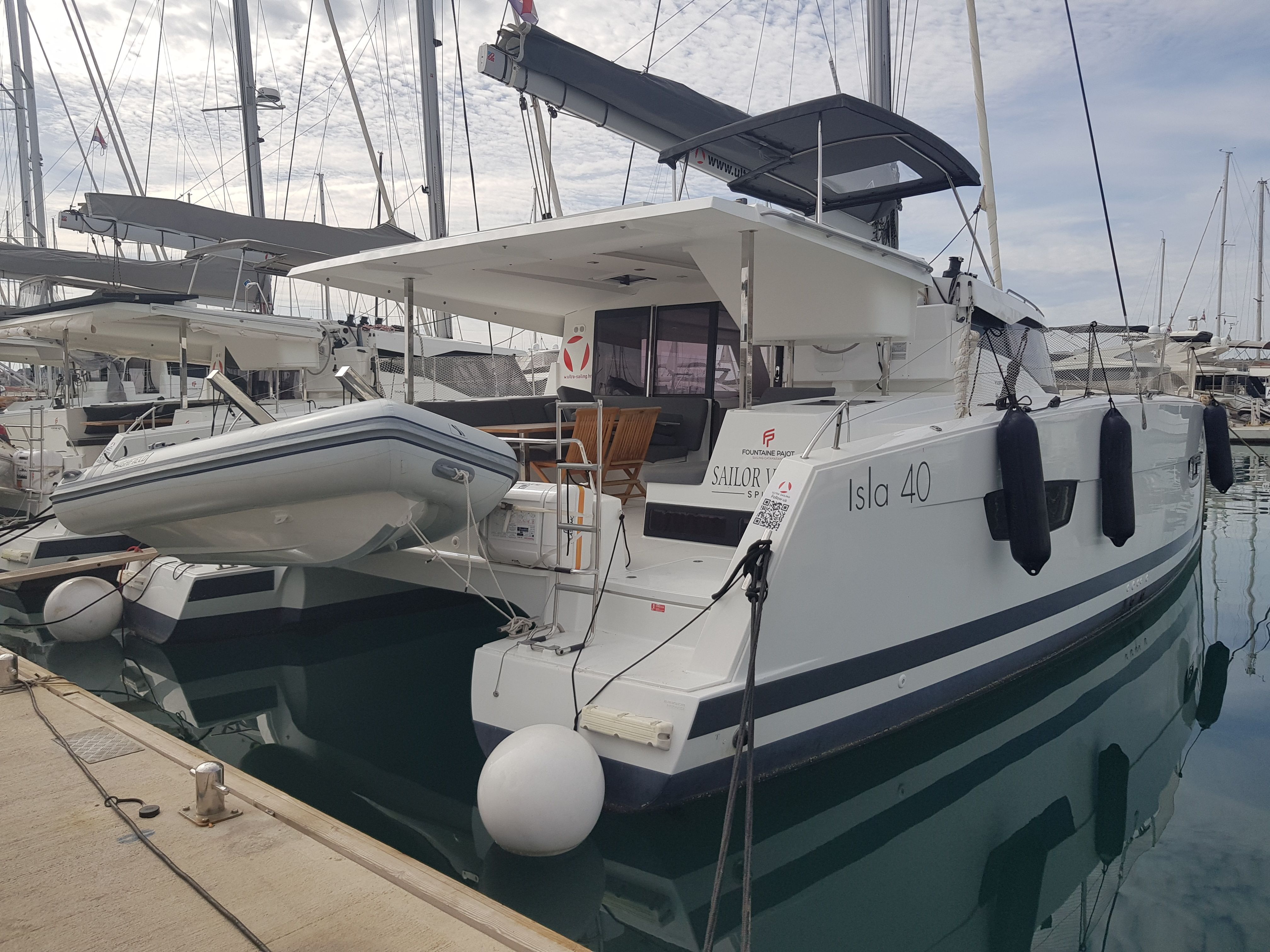 Fountaine Pajot Isla 40 | Sailor Venus
