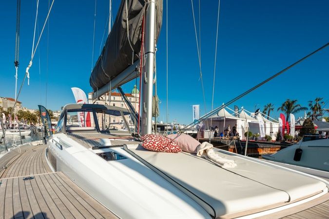 Beneteau Oceanis 54 | Big Blue