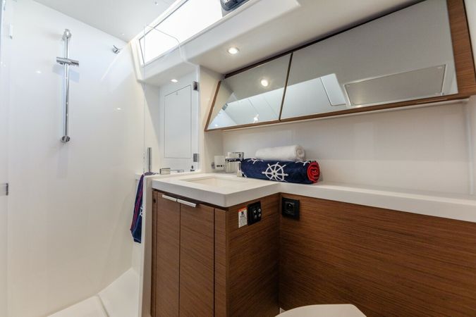 Beneteau Oceanis 54 | Big Blue