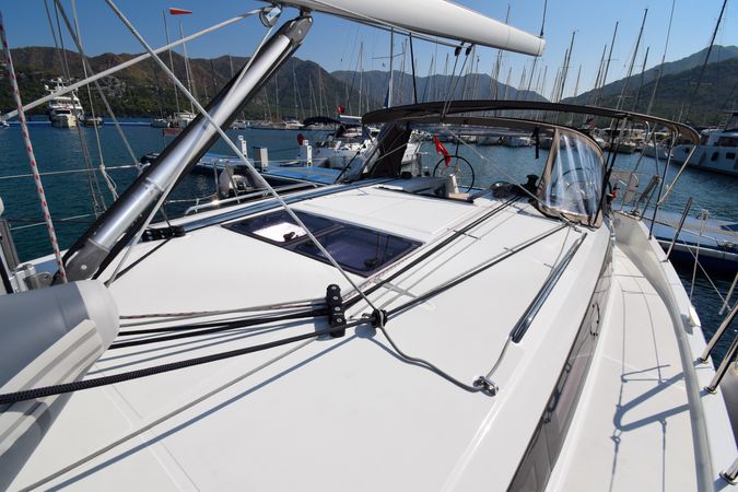 Jeanneau Sun Odyssey 410 | Sky Asya