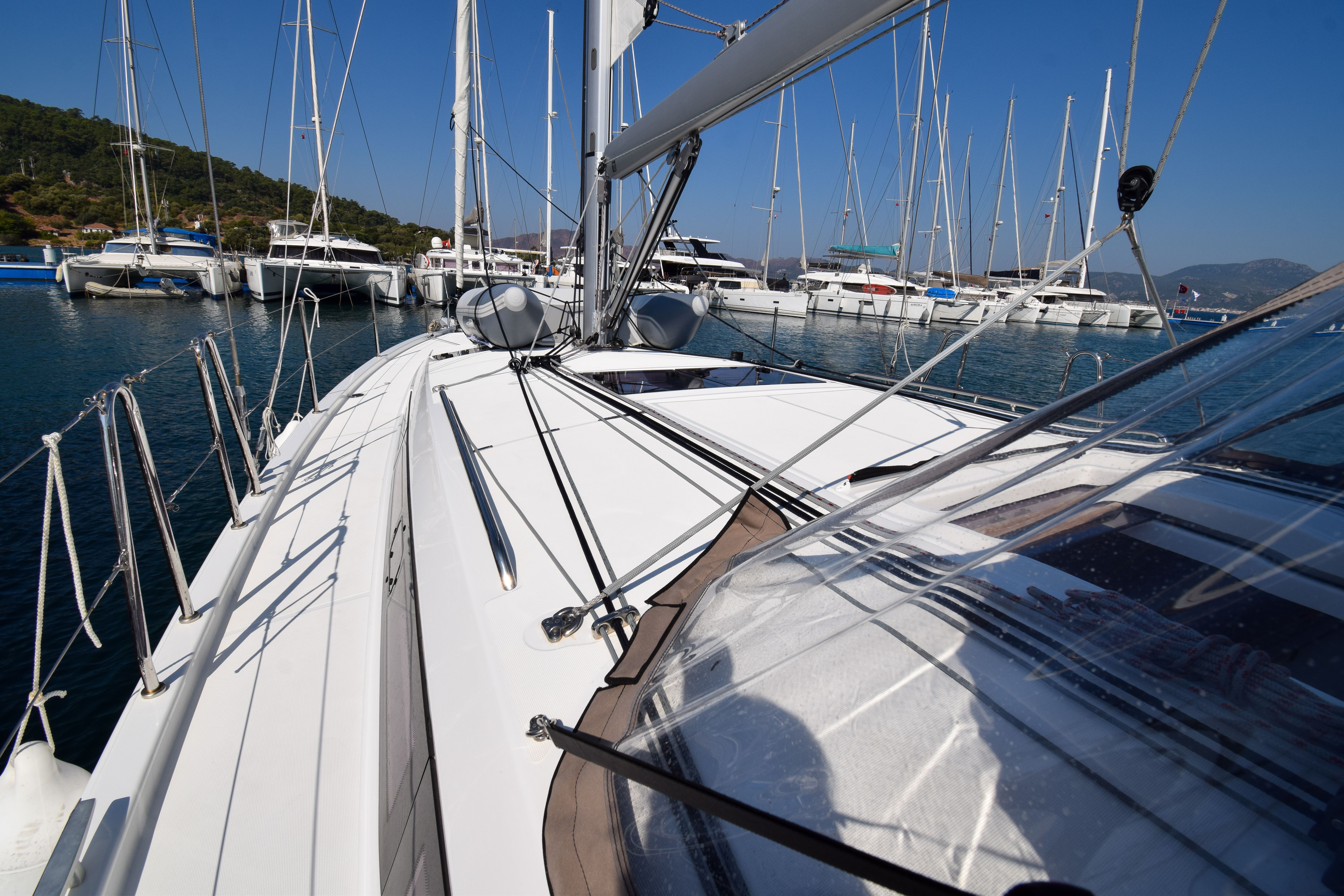 Jeanneau Sun Odyssey 410 | Sky Asya