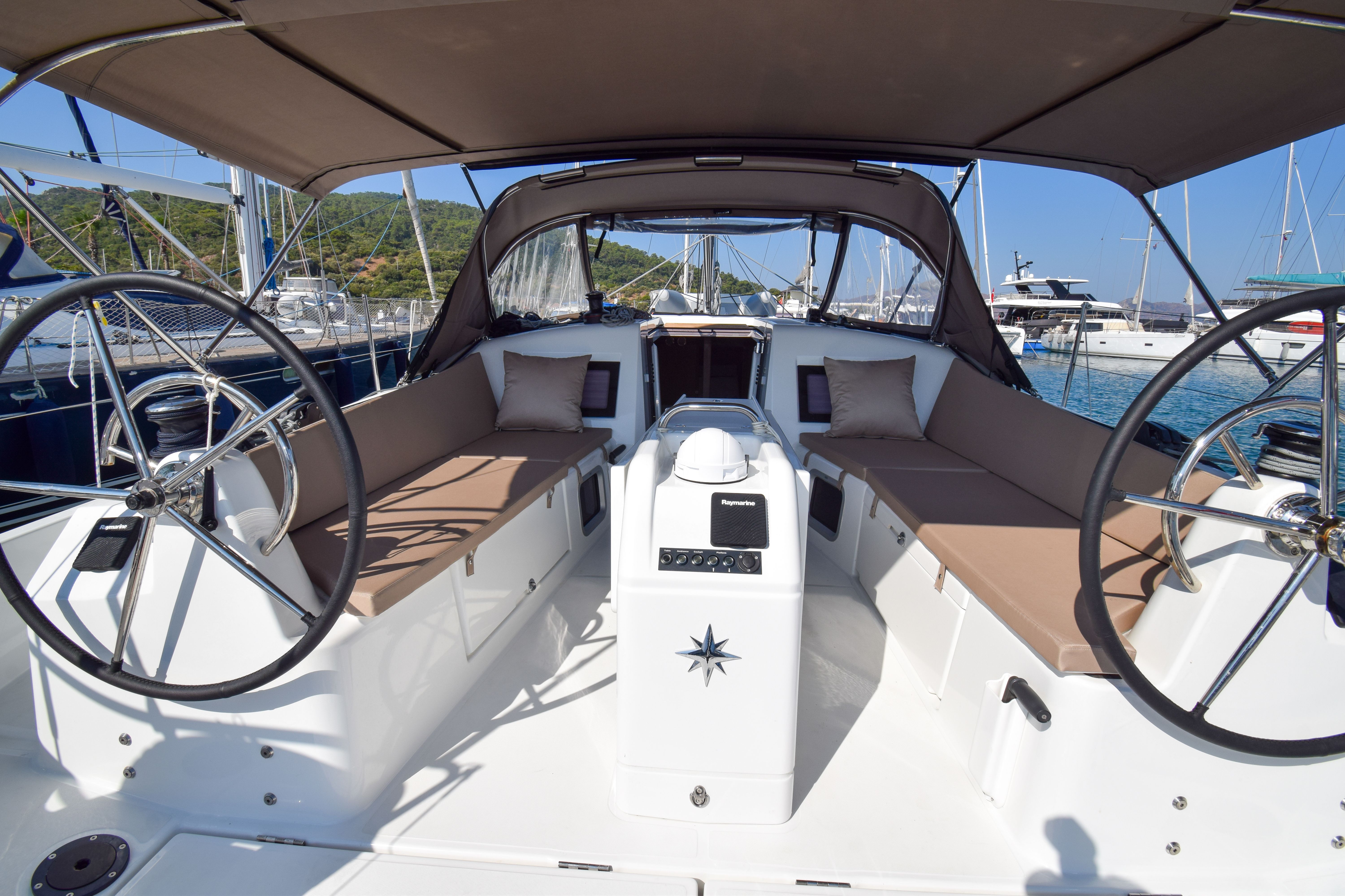 Jeanneau Sun Odyssey 410 | Sky Asya