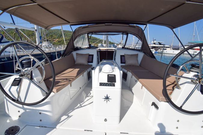 Jeanneau Sun Odyssey 410 | Sky Asya