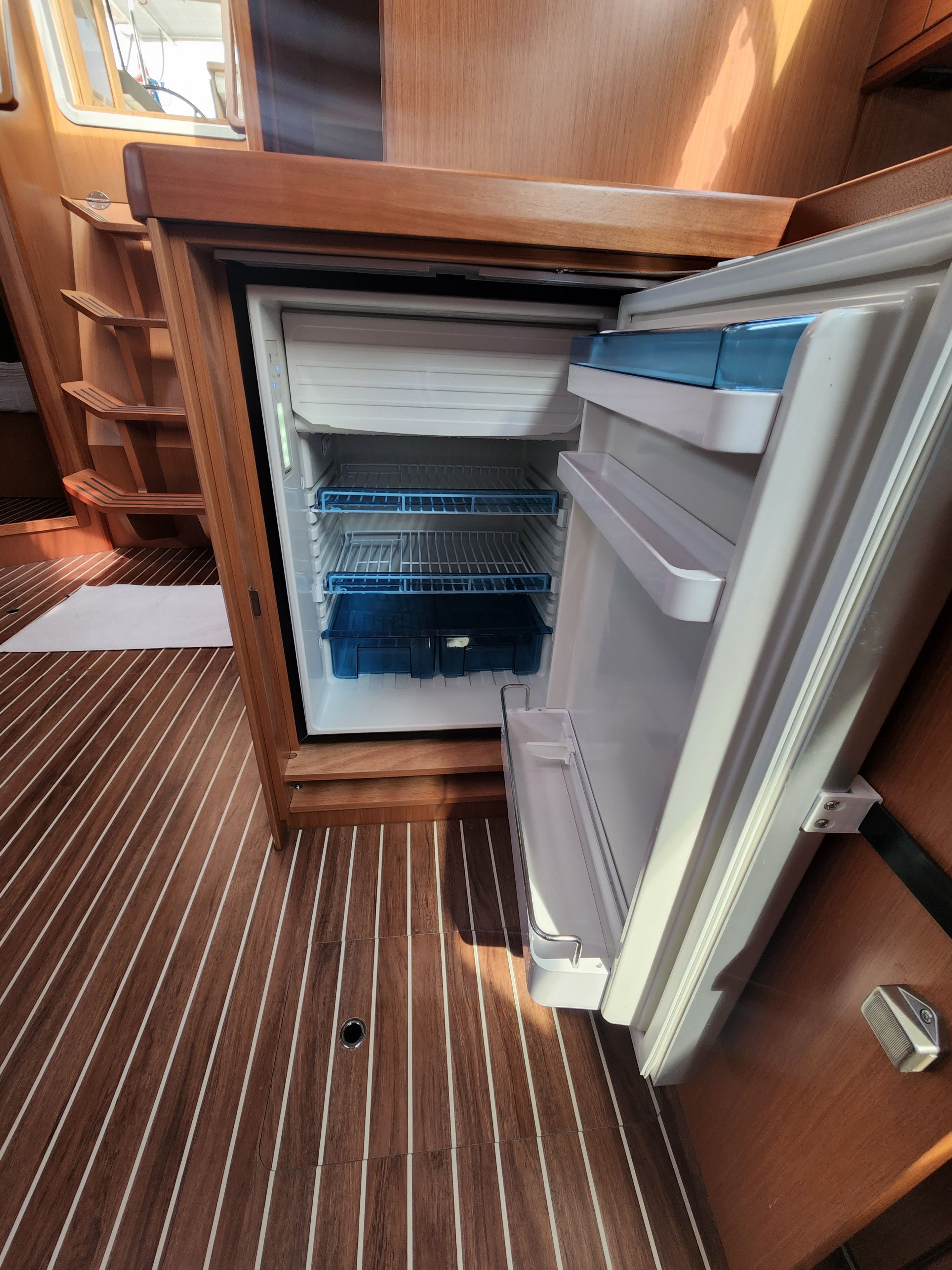 Bavaria Cruiser 46 | Sail Betelgeuse