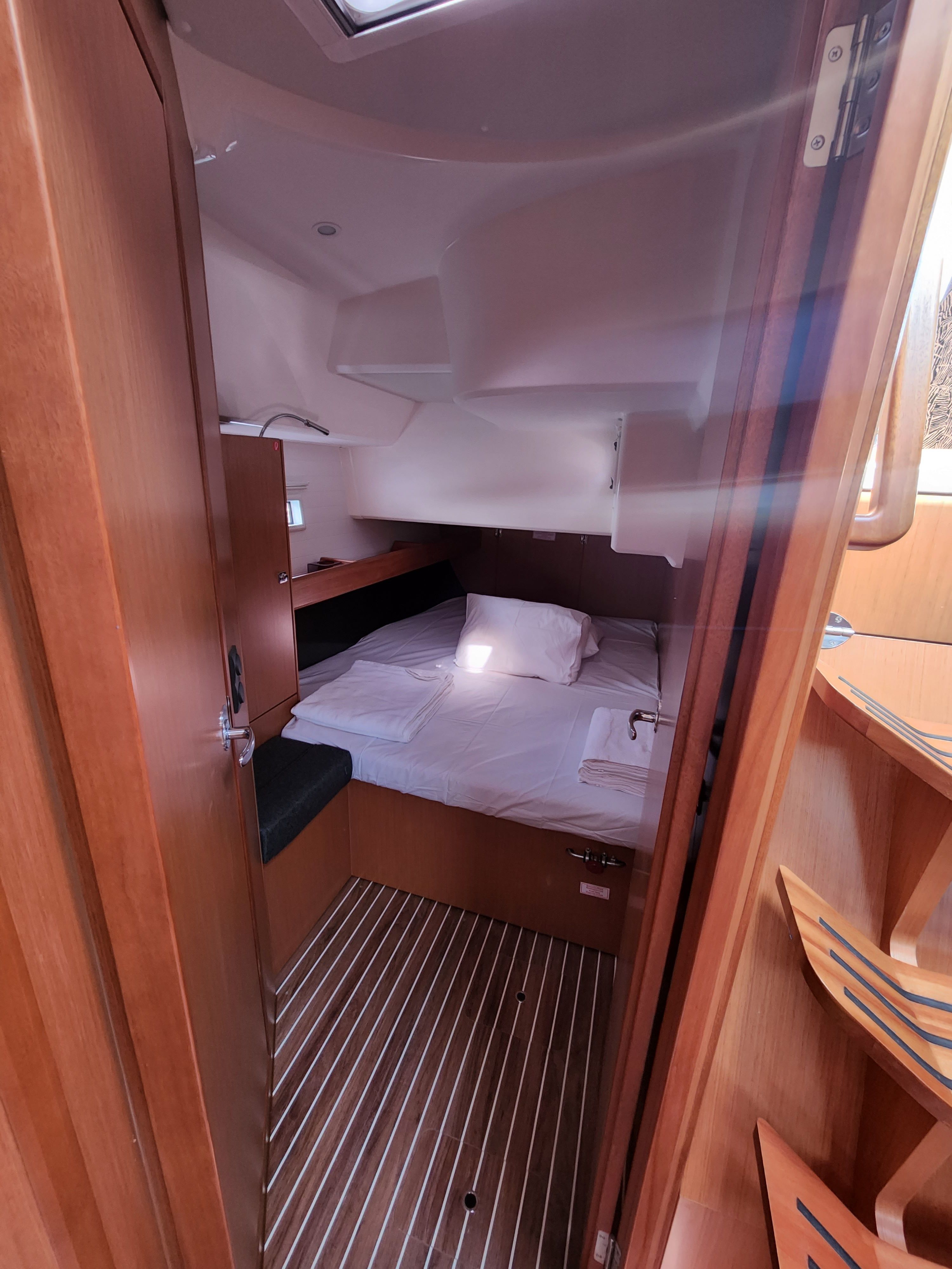Bavaria Cruiser 46 | Sail Betelgeuse