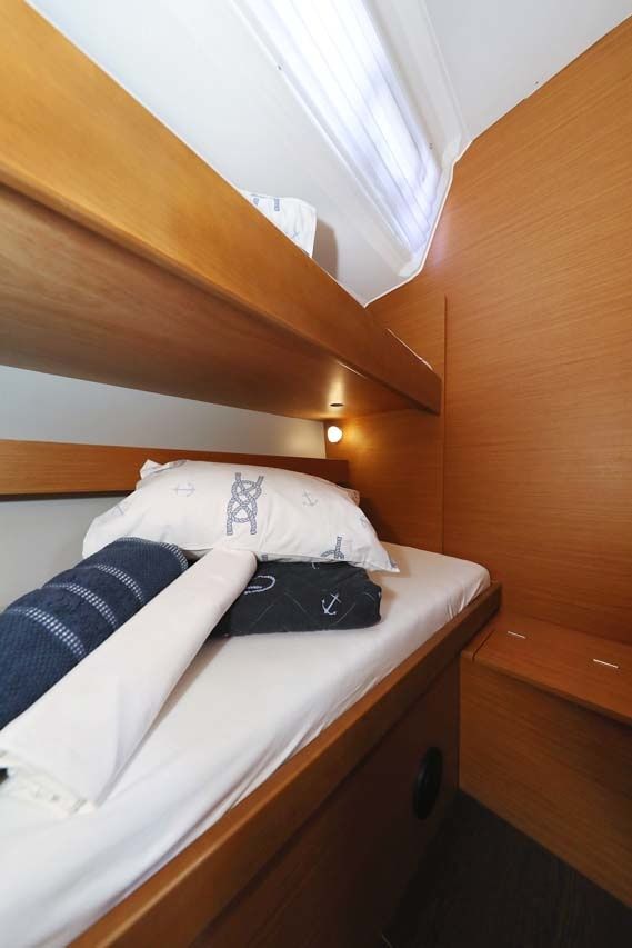 Dufour 430 | Lucia 1