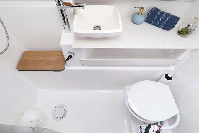 Dufour 430 | Lucia 1