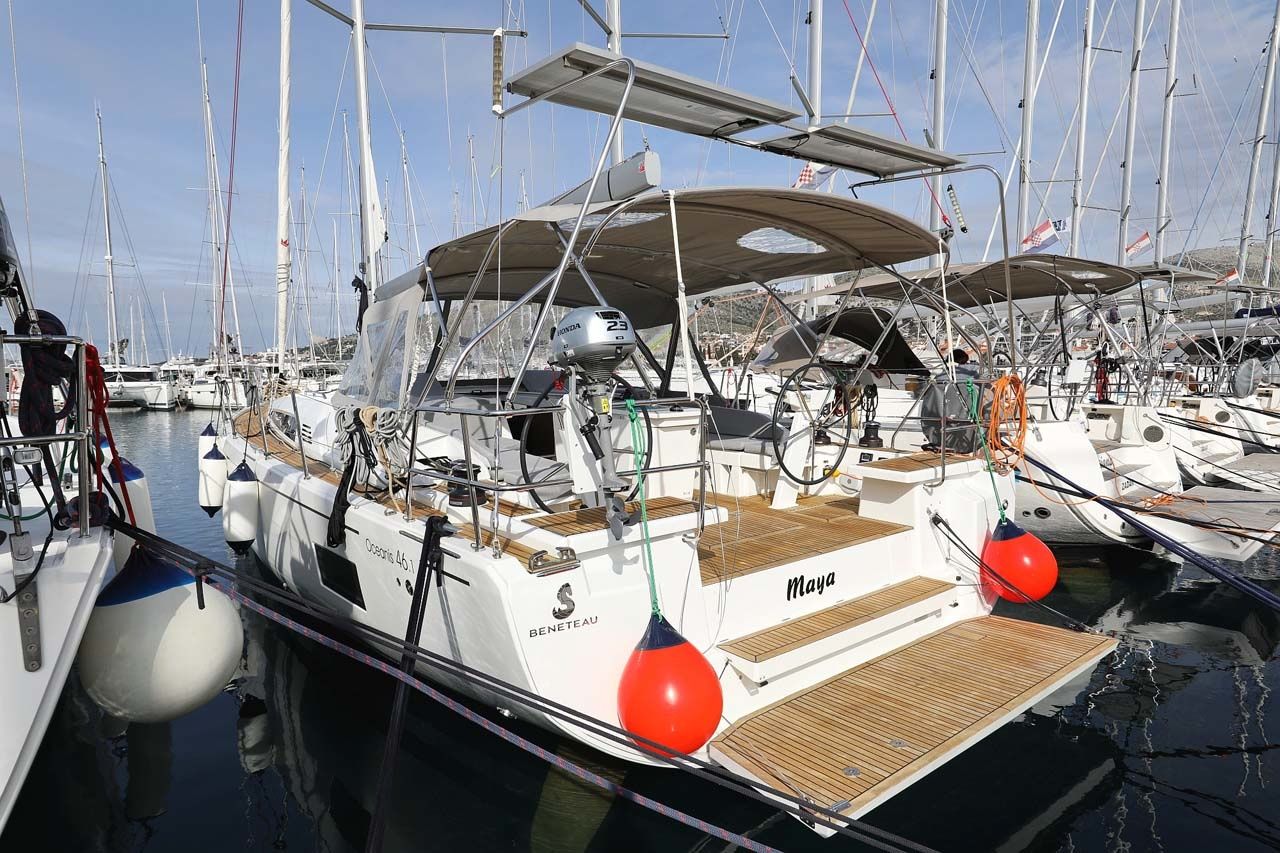Beneteau Oceanis 46.1 | Maya