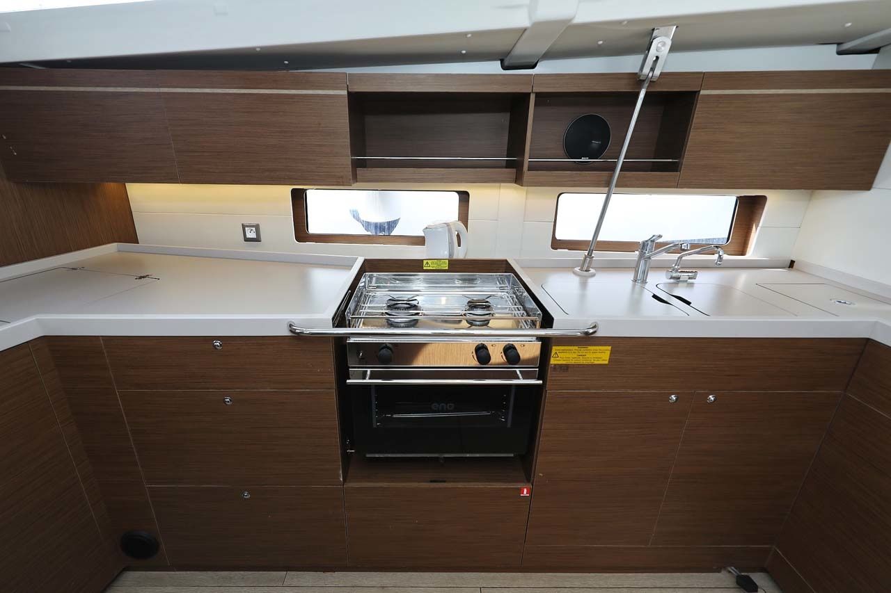Beneteau Oceanis 46.1 | Maya
