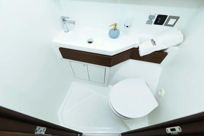 Beneteau Oceanis 46.1 | Maya