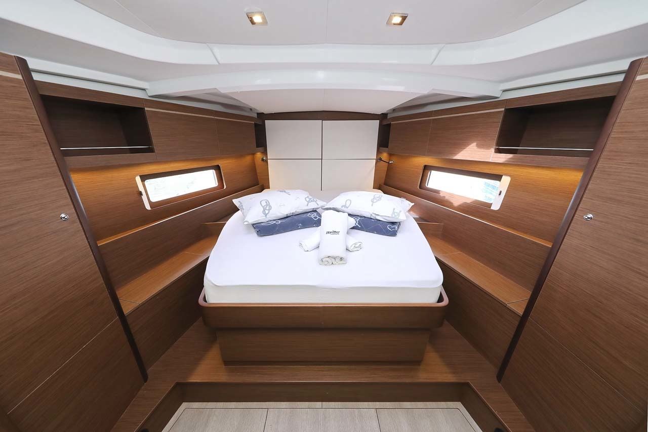 Beneteau Oceanis 46.1 | Maya