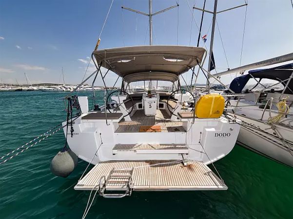 Beneteau Oceanis 51.1 | Dodo