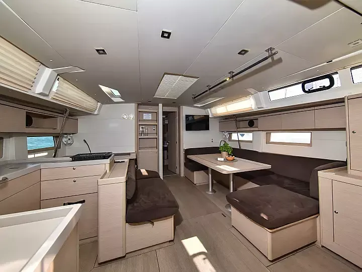 Beneteau Oceanis 51.1 | Dodo