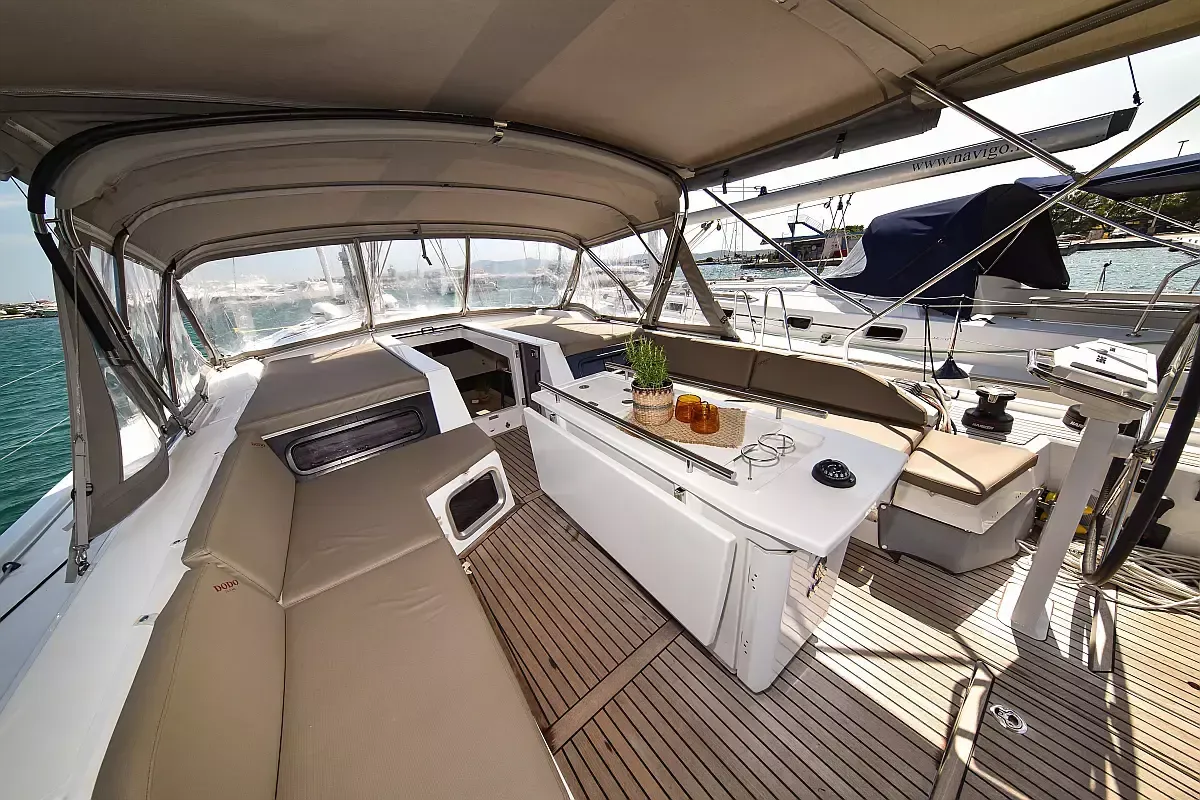Beneteau Oceanis 51.1 | Dodo