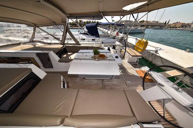 Beneteau Oceanis 51.1 | Dodo