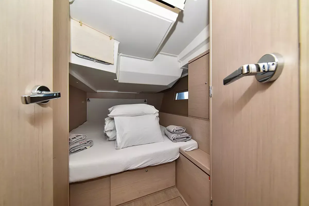 Beneteau Oceanis 51.1 | Dodo