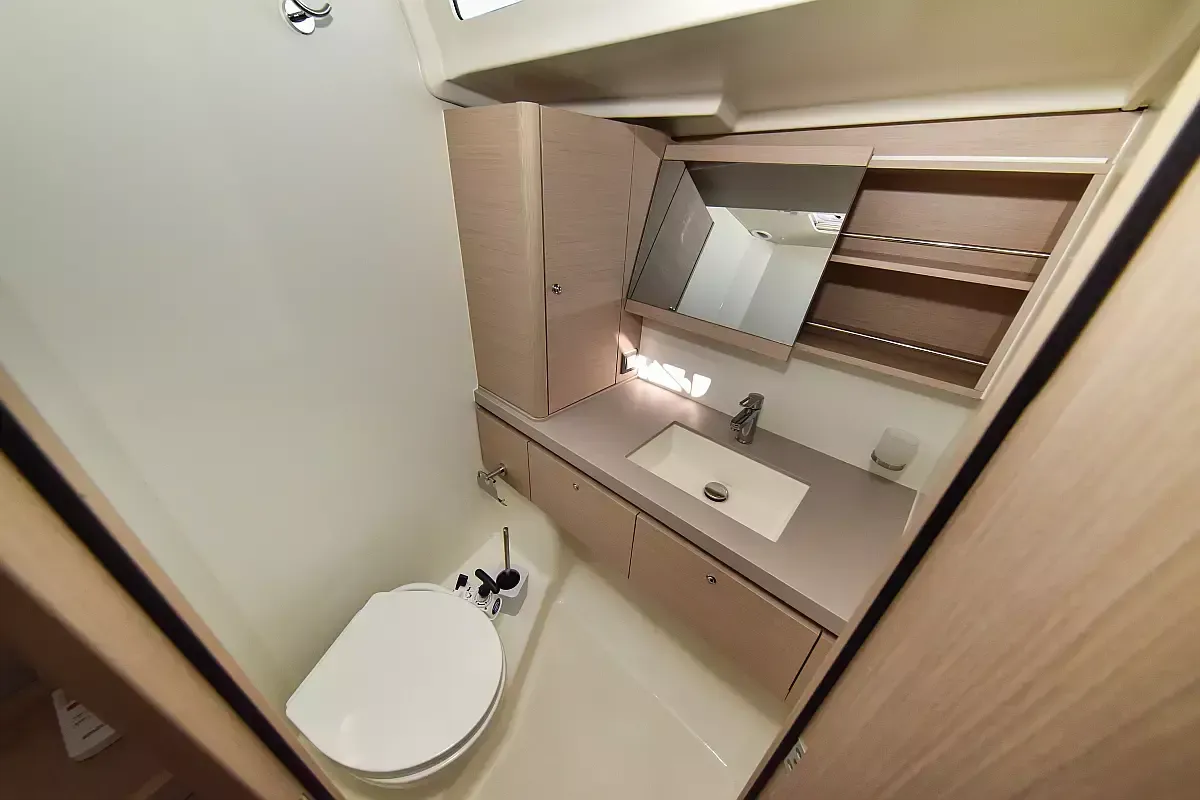 Beneteau Oceanis 51.1 | Dodo