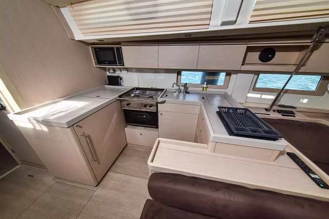 Beneteau Oceanis 51.1 | Dodo