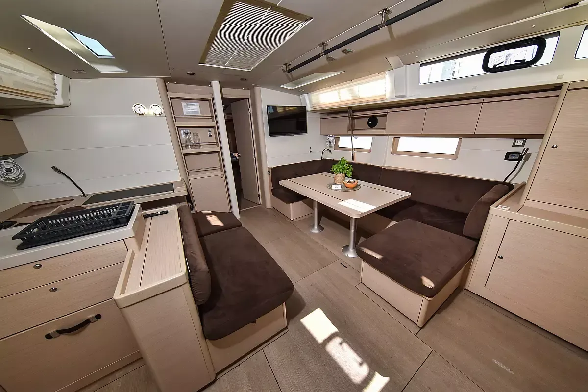 Beneteau Oceanis 51.1 | Dodo