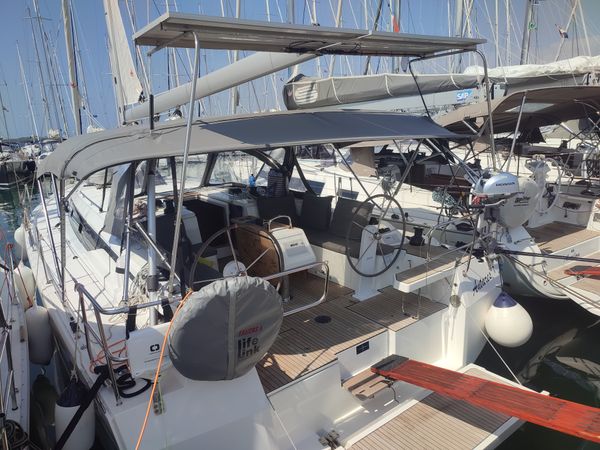 Bavaria C42 | Antares