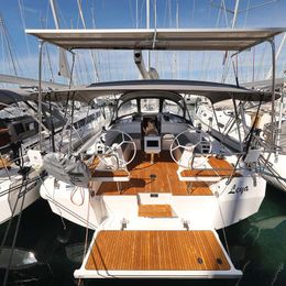 Bavaria C42 | Leya