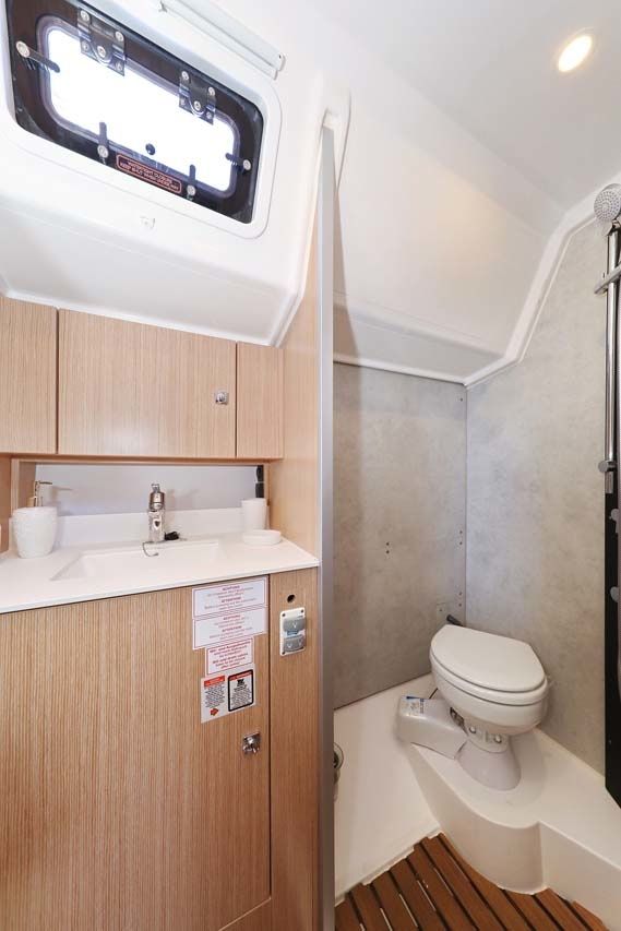 Bavaria C42 | Leya