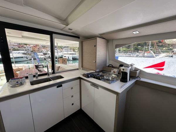 Fountaine Pajot Isla 40 | Isla