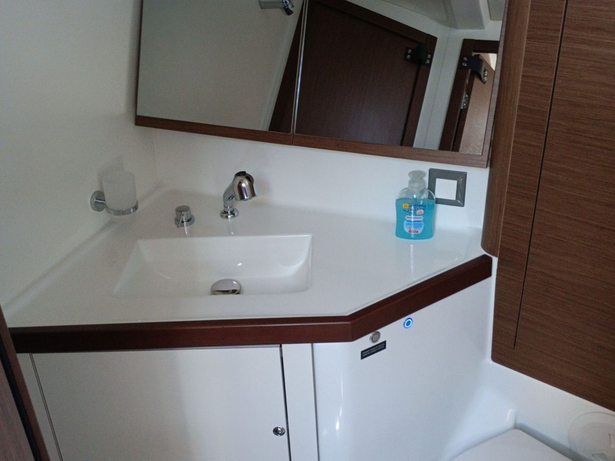 Beneteau Oceanis 46.1 | Zoe