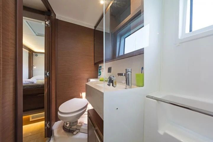 Lagoon 46 | Lucky Dragon