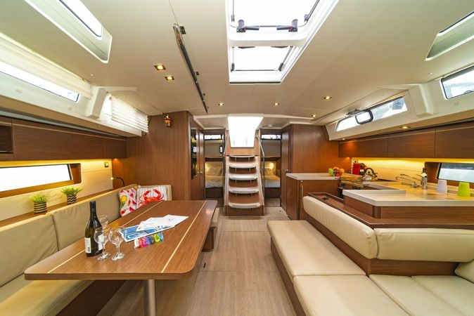 Beneteau Oceanis 51.1 | Yria