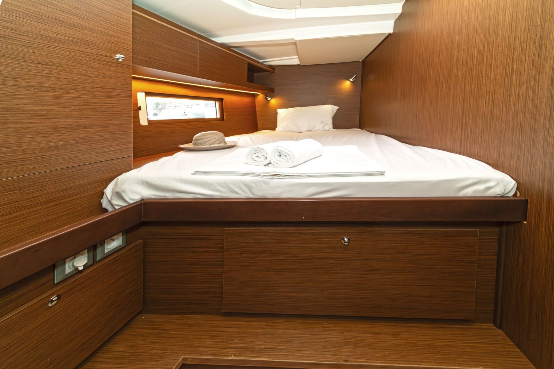 Beneteau Oceanis 51.1 | Yria
