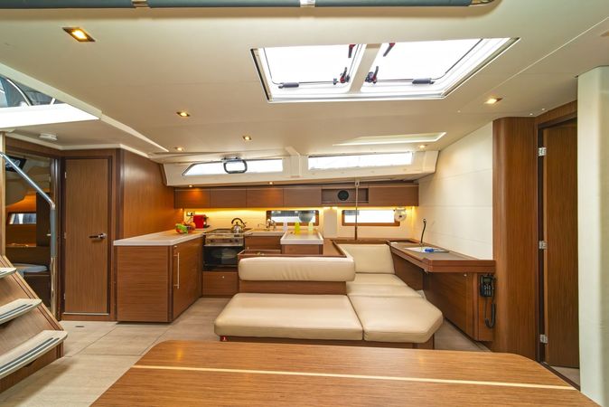 Beneteau Oceanis 51.1 | Yria