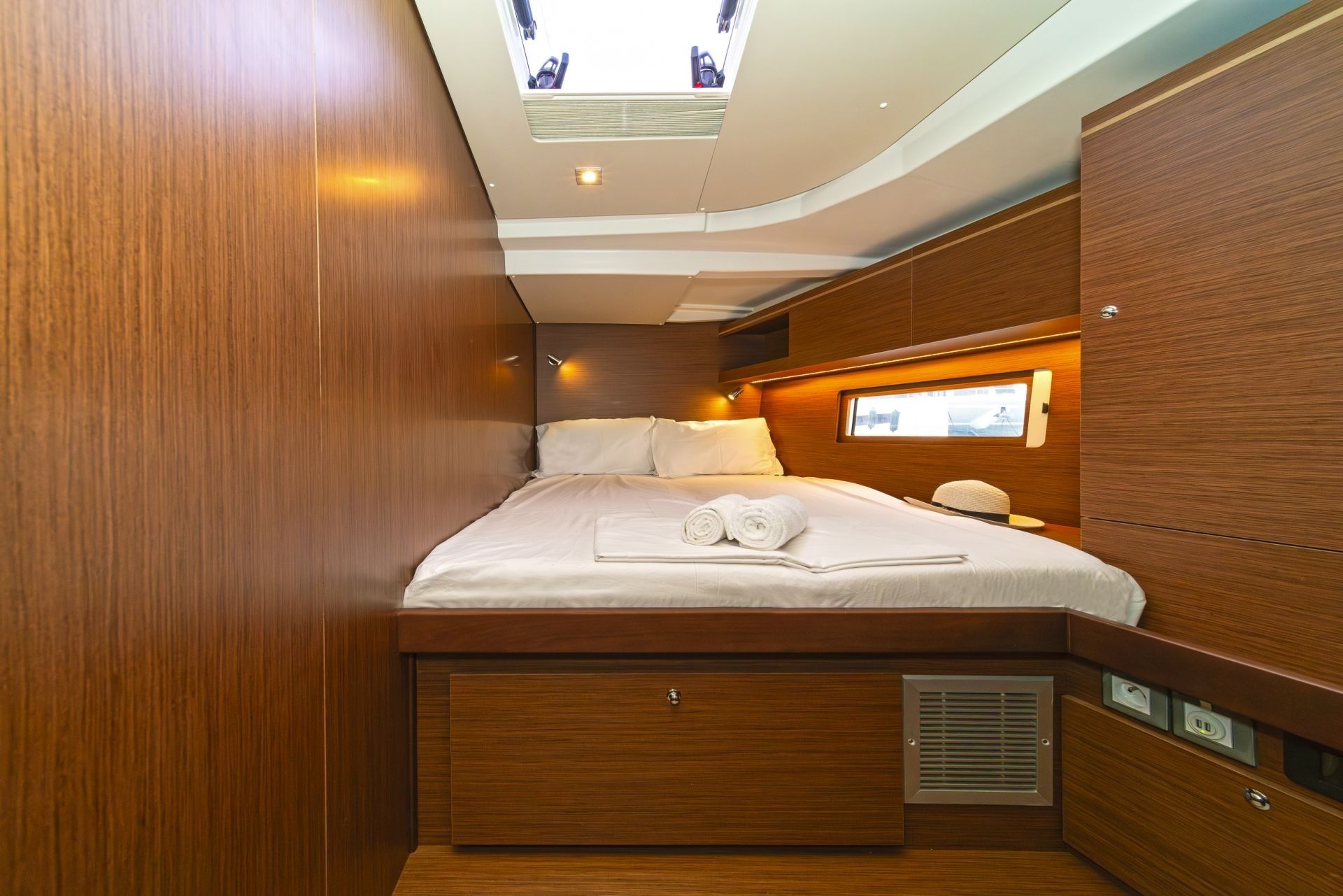 Beneteau Oceanis 51.1 | Yria