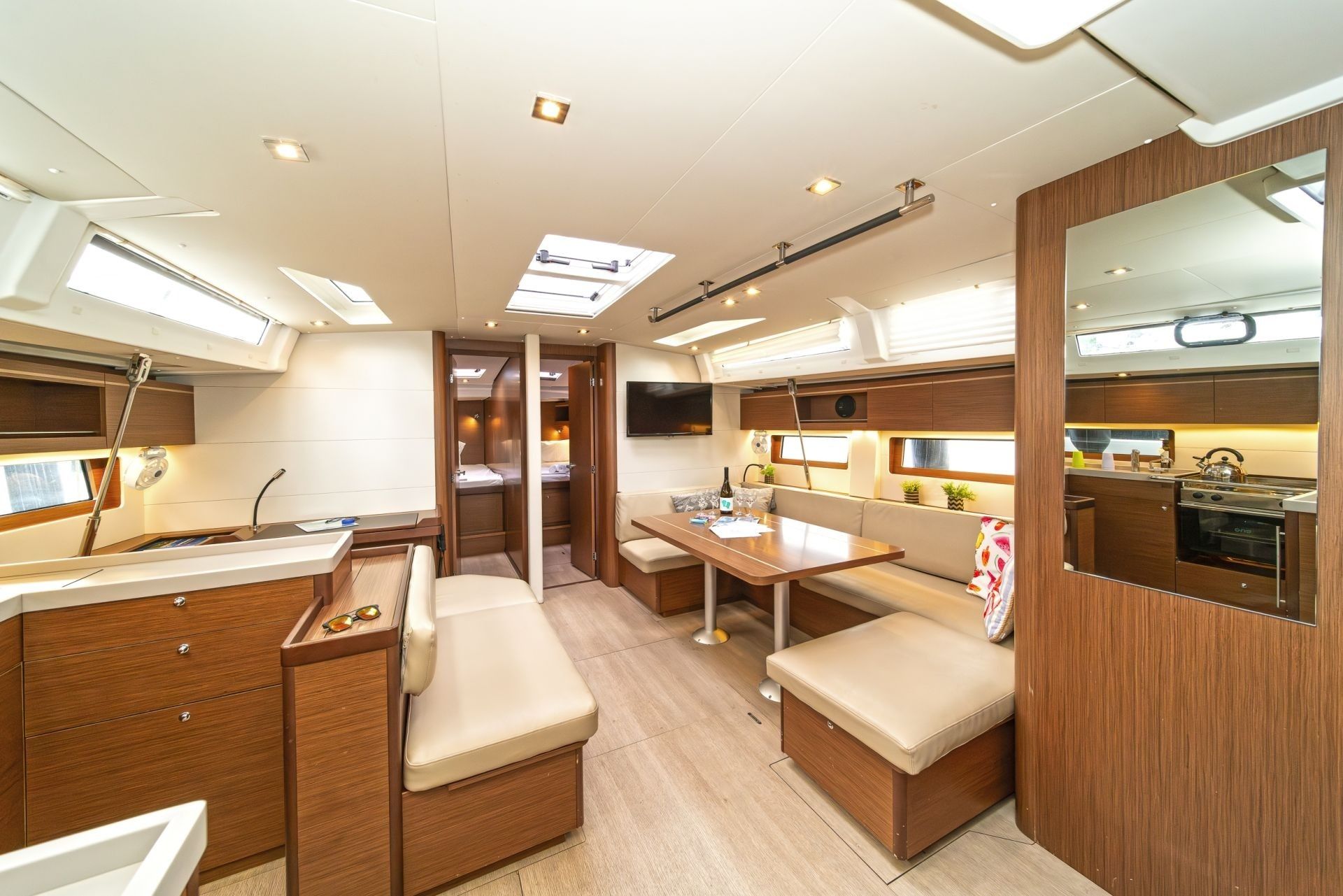 Beneteau Oceanis 51.1 | Yria