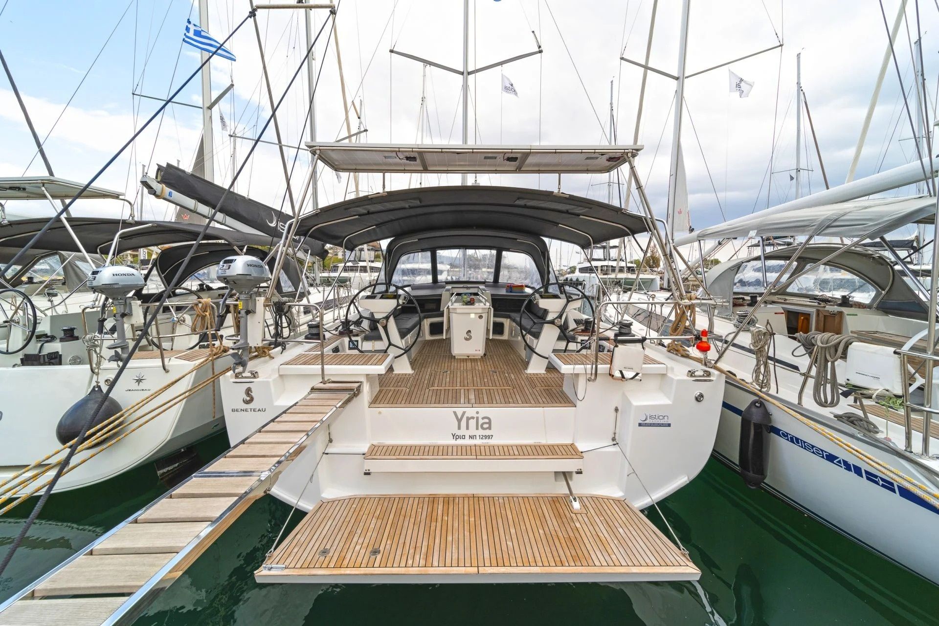 Beneteau Oceanis 51.1 | Yria