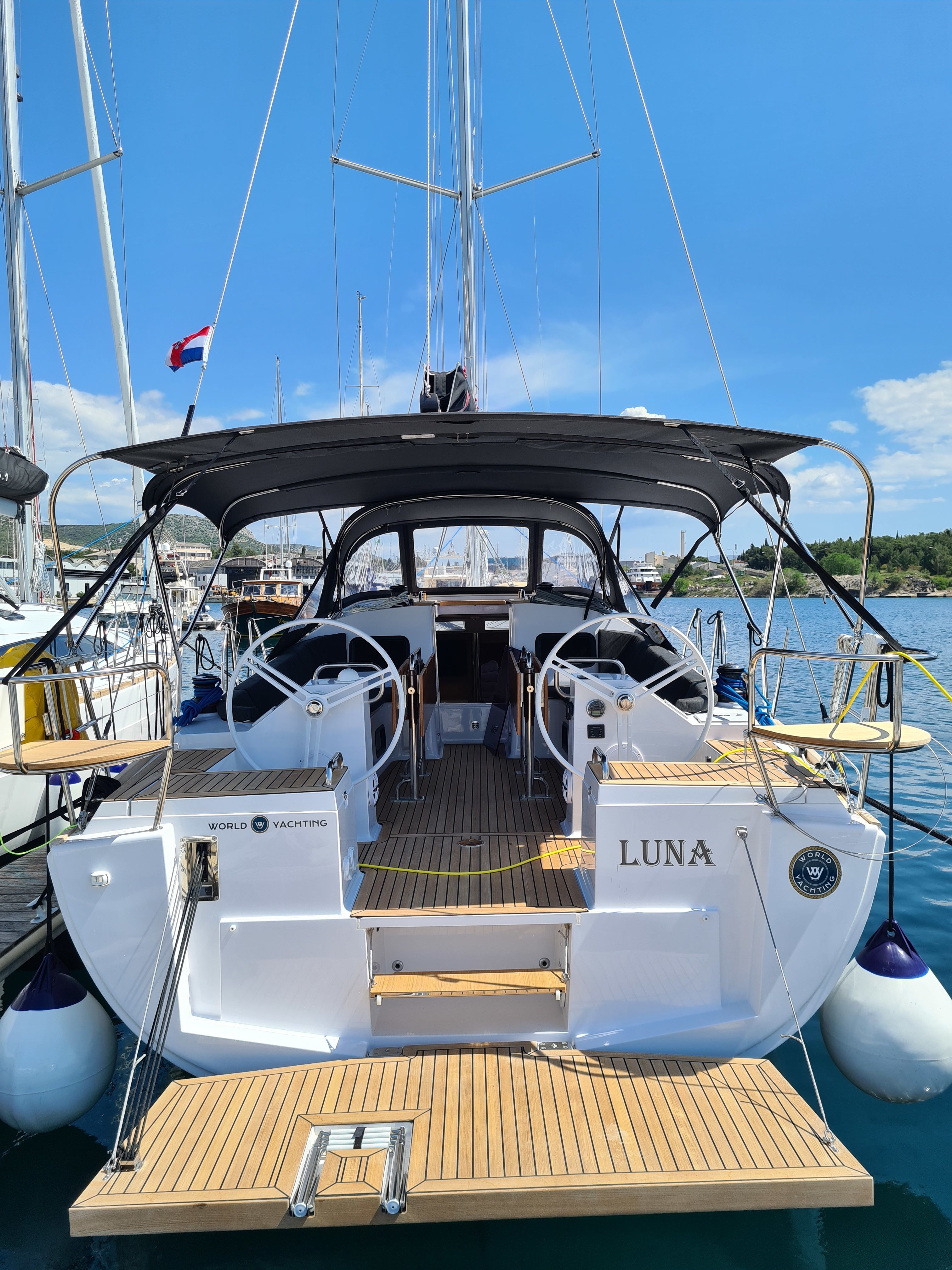 Elan 45.1 Impression | Luna