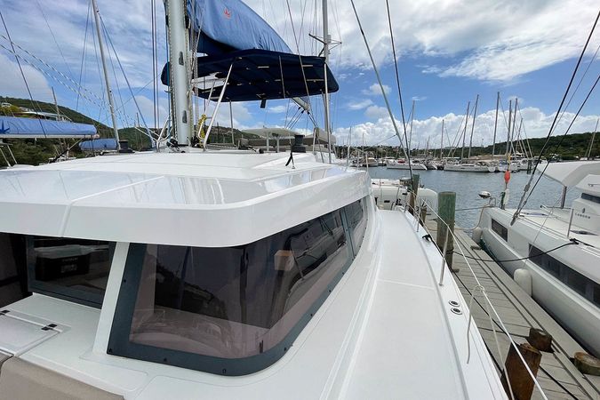 Bali 4.8 | Seven Stars