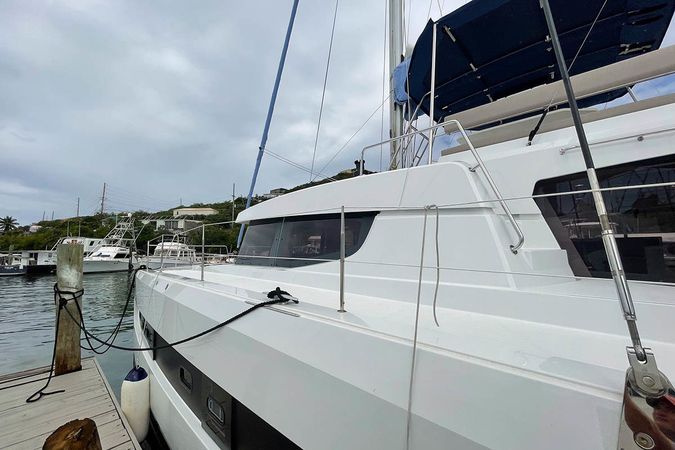 Bali 4.8 | Seven Stars