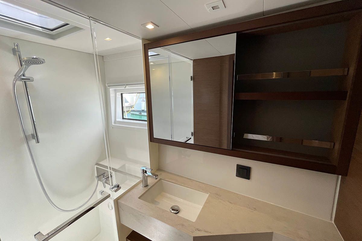 Lagoon 46 | Kerry Lee