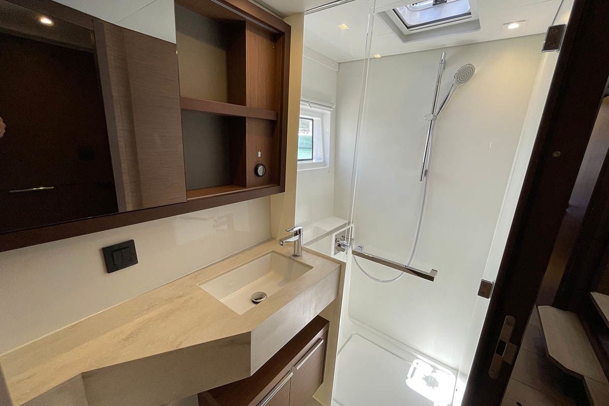 Lagoon 46 | Kerry Lee