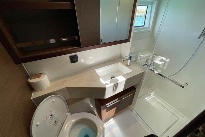 Lagoon 46 | Kerry Lee