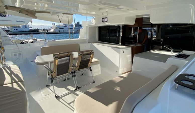 Lagoon 46 | Machango